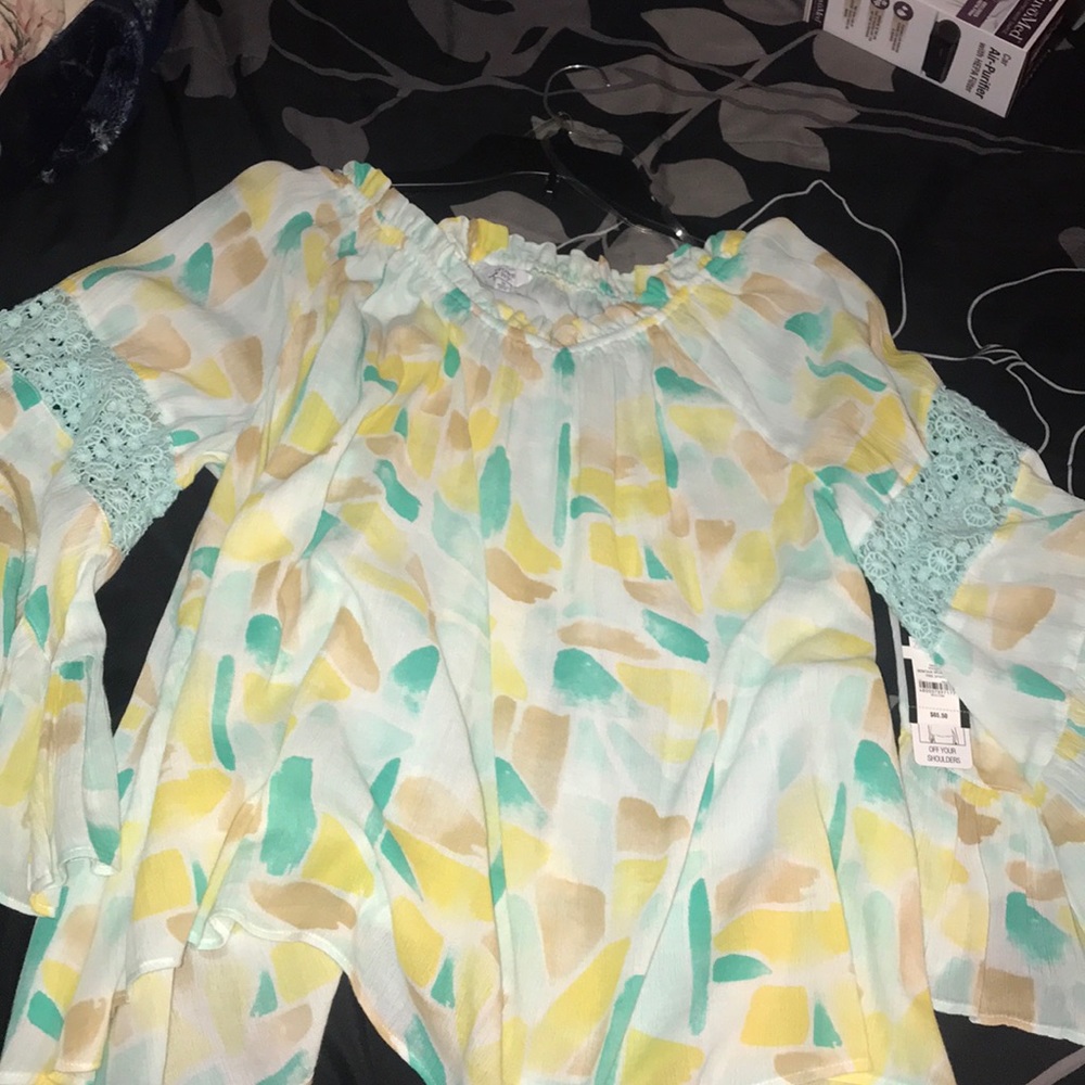 Crown ivy blouse